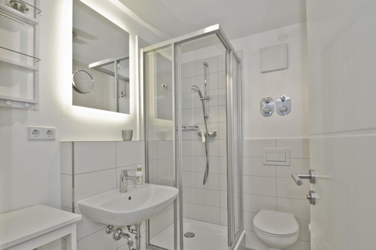 Moderne Ferienwohnung Mit Balkon, Meerblick - Ferienresidenz Zwei Boddenfewo 1-3 Lietzow Exterior foto